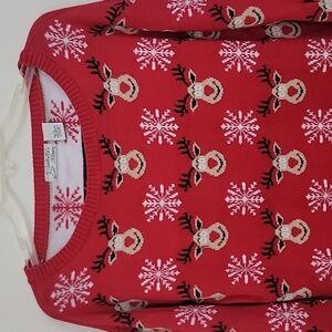Isabellas Closet Christmas Reindeer & Snowflake Red Pullover Sweater Women's L
